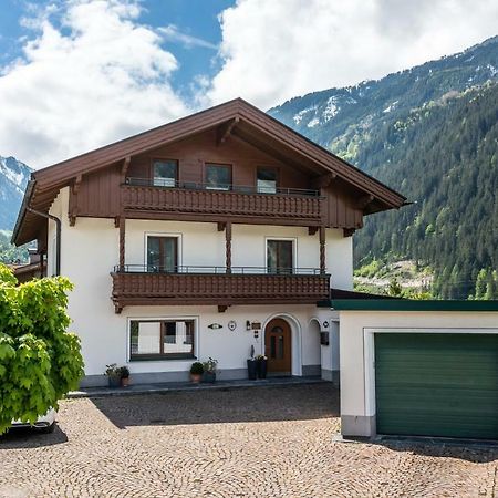 Landhaus Tyrol Mayrhofen Buitenkant foto