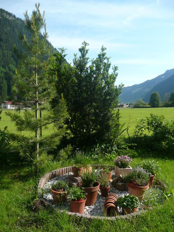 Landhaus Tyrol Mayrhofen Buitenkant foto